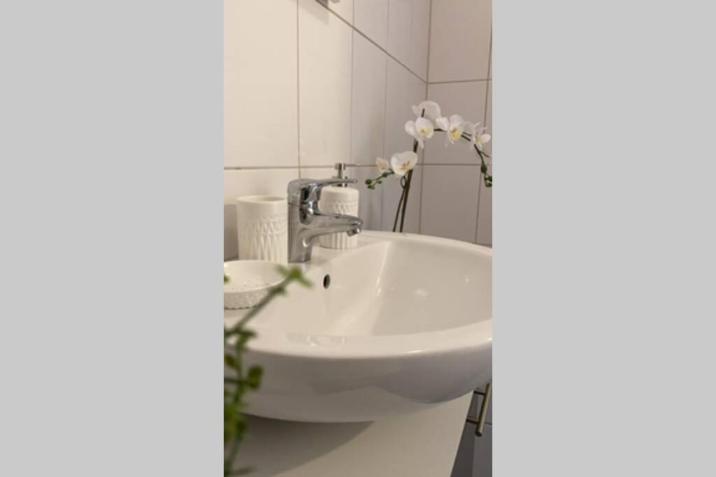 Apartment Haven Stuuv - Zentral Mit Balkon *